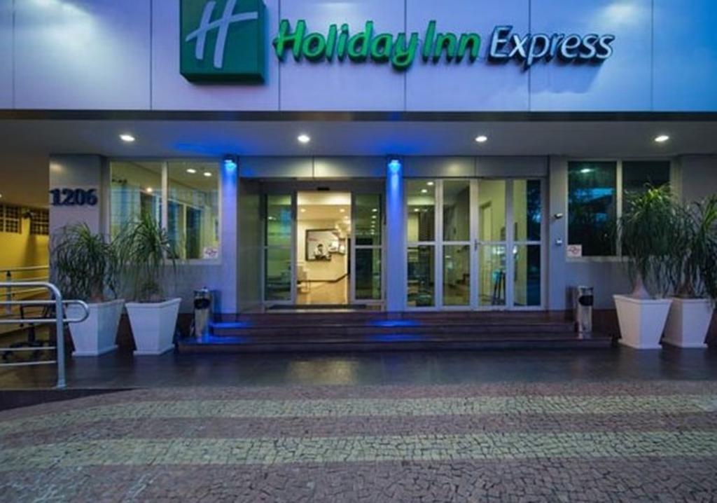 Holiday Inn Express Avenida Sumare Sao Paulo Bagian luar foto