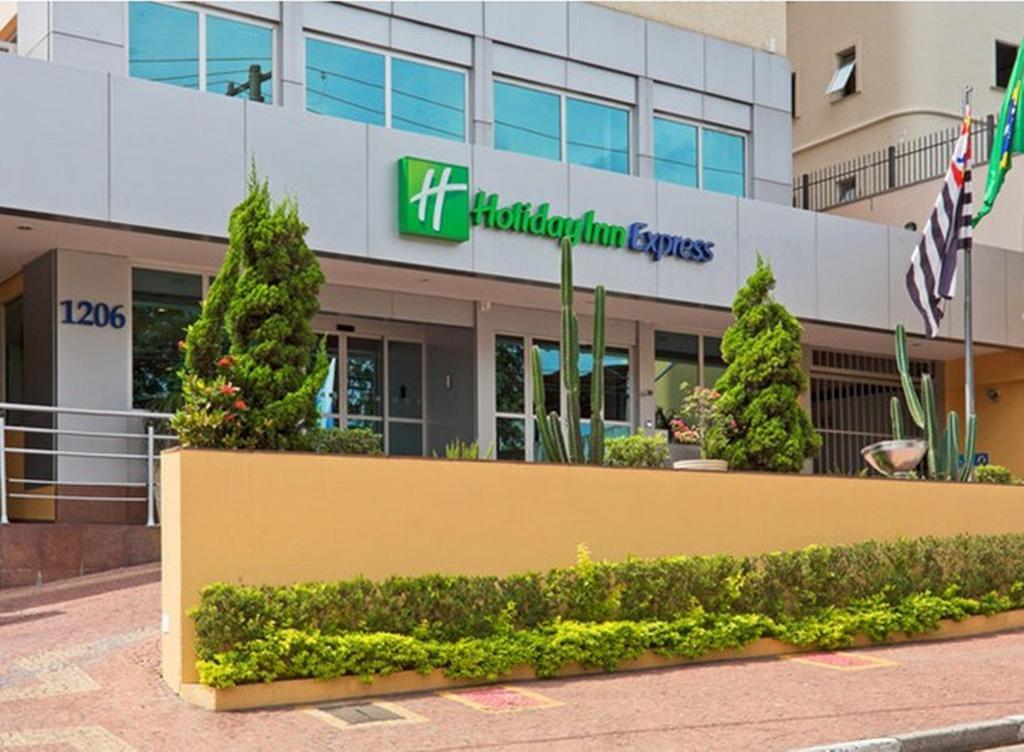 Holiday Inn Express Avenida Sumare Sao Paulo Bagian luar foto