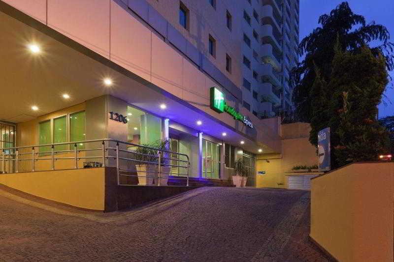 Holiday Inn Express Avenida Sumare Sao Paulo Bagian luar foto