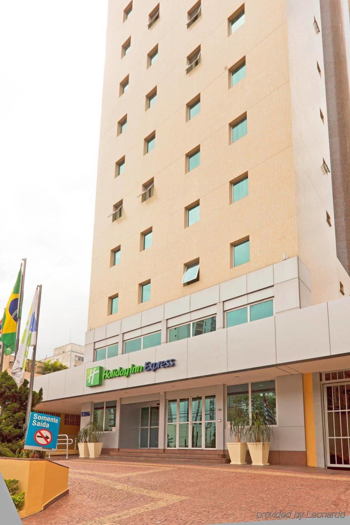 Holiday Inn Express Avenida Sumare Sao Paulo Bagian luar foto